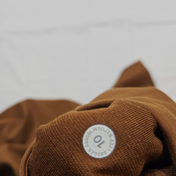 Lululemon InStill High-Rise Tight 25" (Copper Brown) - Picture 10 of 14